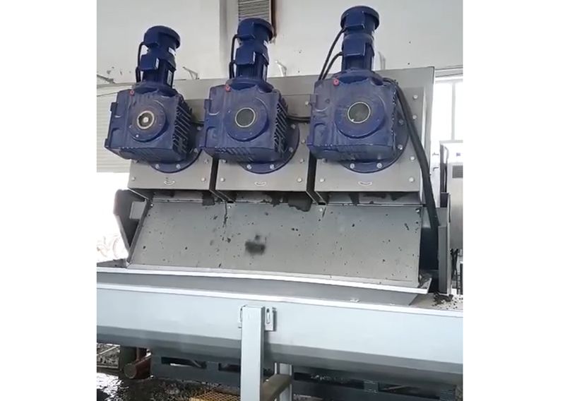 安徽滁州污泥脫水機